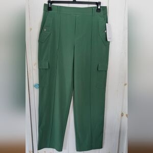 Athleta Lightweight Vienna Cargo Vineyard Green Pants